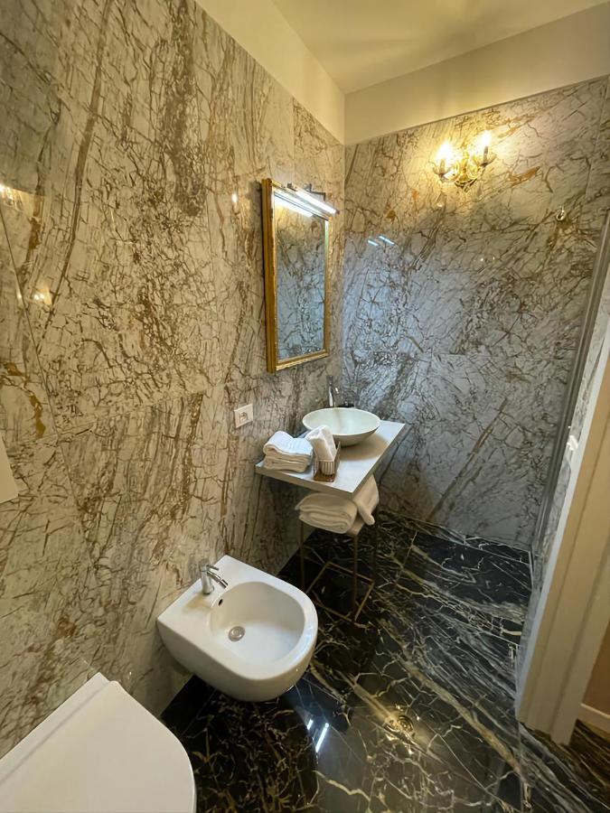 Prestige Suite Via Romagnoli Sirmione Exterior foto