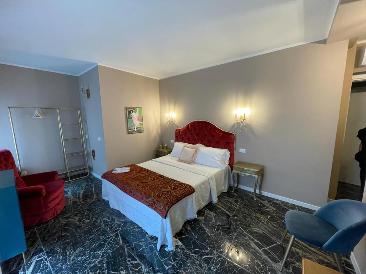 Prestige Suite Via Romagnoli Sirmione Exterior foto